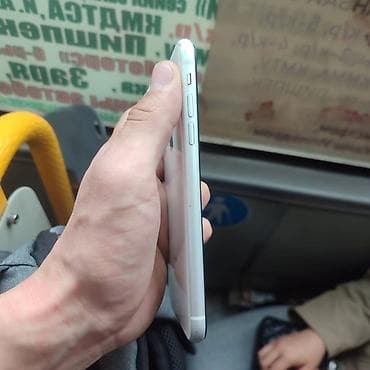 ipone 11: IPhone Xr, Б/у, 64 ГБ, Белый, Наушники, Зарядное устройство, Защитное стекло, 100 % — 6