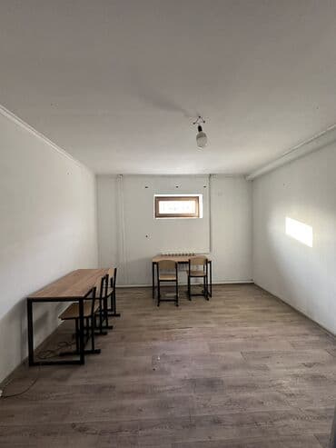 продам дом в бишкеке: Сдаю Кабинет Для курсов, Для логопеда, Для репетитора 17 м², Первый этаж, Долгосрочно, С отдельным сан узлом — 1