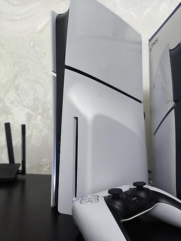 ps5 controller: ❗Срочно продам❗ Sony PlayStation 5 (версия с дисководом) + — 3