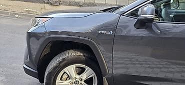 audi авто: Toyota RAV4: 2019 г., 2.5 л, Гибрид, Кроссовер — 4
