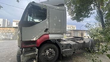 рено пиримум: Тягач, Renault, Без прицепа — 4