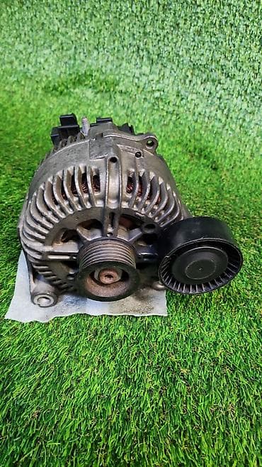 Генератор BMW 2005 г., Б/у, Оригинал, Германия