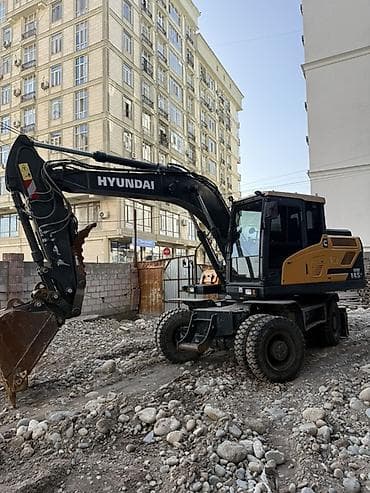 Экскаватор, Hyundai, Колесный