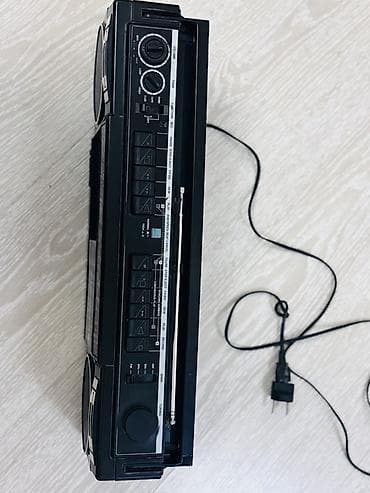 рация в машину: Винтажный кассетный японский магнитофон SANYO M W703K - Радиоприёмник — 3