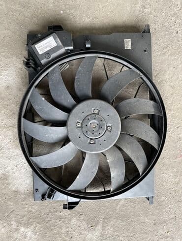 коробка ремонт: Вентилятор Mercedes-Benz 2004 г., Колдонулган, Оригинал — 1