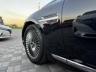 Hyundai Genesis: 2019 г., 3.8 л, Автомат, Бензин, Седан — 4