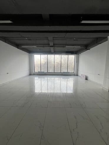 Сдается в аренду светлое коммерческое помещение в современном