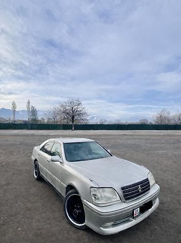 Toyota Crown: 2000 г., 2.5 л, Автомат, Бензин, Седан at lalafo.kg Toyota Crown: 2000 г., 2.5 л, Автомат, Бензин, Седан
