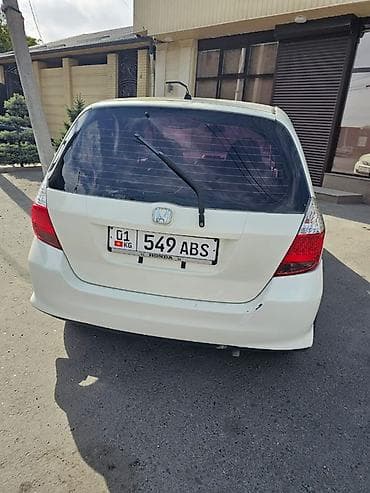mini kooper: Honda Fit: 2006 г., 1.3 л, Автомат, Бензин, Хэтчбэк — 4
