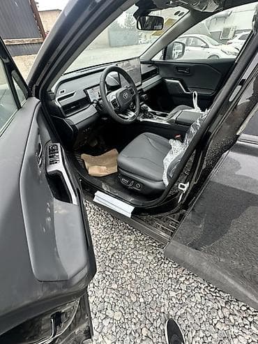 рав 4: Toyota RAV4: 2026 г., 2 л, Вариатор, Бензин, Кроссовер — 8