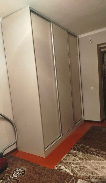 квартира с подселением район политех: Продаю комнату в общежитии малосемейке 14 квМ.Этаж 4 из 4. В районе — 9