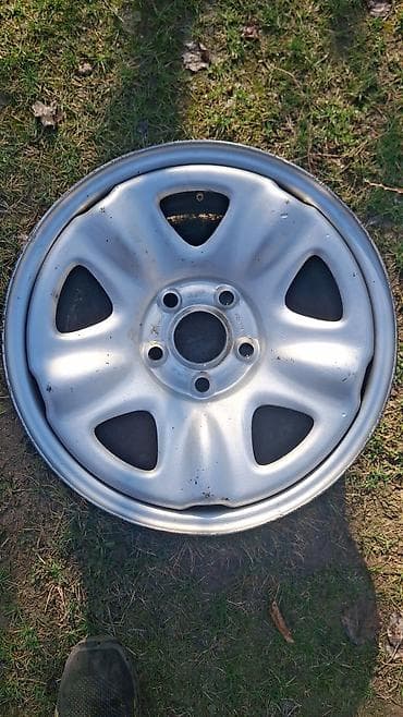 Литые Диски R 15 AMG, Комплект, отверстий - 4, Б/у — 3