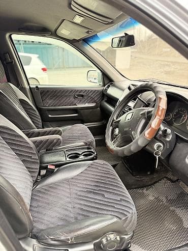 е 240: Honda CR-V: 2002 г., 2 л, Автомат, Бензин — 5