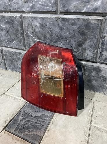 mini led: Задний левый стоп-сигнал Toyota 2005 г., Б/у, Оригинал — 3