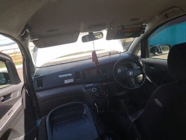 продаю в связи переездом: Toyota Isis: 2006 г., 2 л, Вариатор, Бензин, Вэн/Минивэн — 9