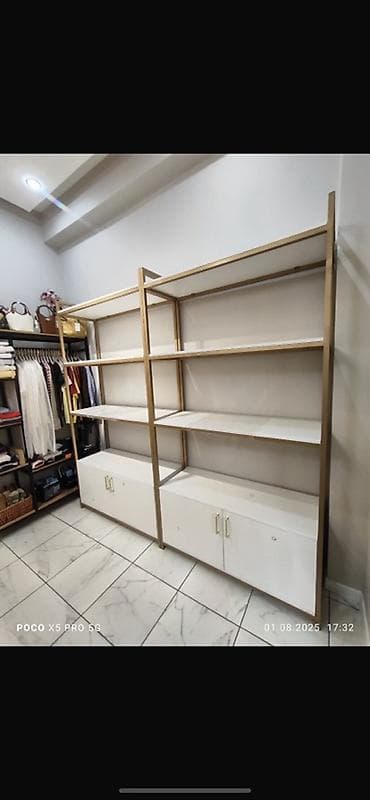 Кресла: Лофт мебель для магазина Модульный стеллаж для гардеробной/магазина — 1