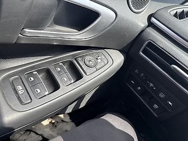 Hyundai Sonata: 2022 г., 2 л, Гибрид, Седан — 6