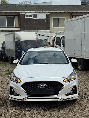 Hyundai Sonata: 2022 г., 2 л, Автомат, Газ, Седан