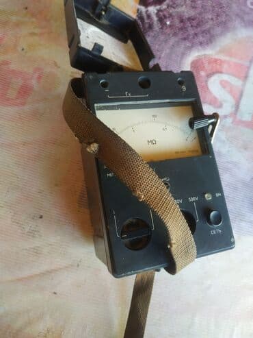 Мегаомметр