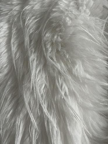 шуба: Белая шуба из искусственного меха с длинным ворсом. Новый, не — 4