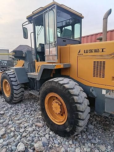 mersedes e212: Погрузчик, 2008 г., Колесный, Фронтальный — 9