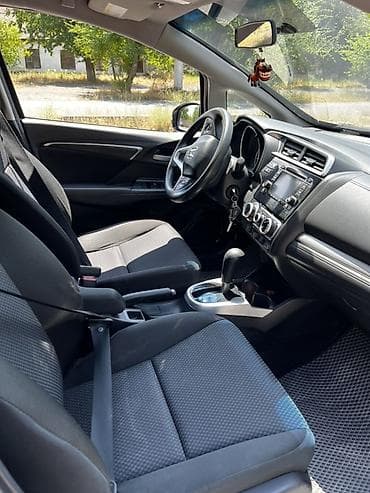 baic eu5: Honda Fit: 2019 г., 1.5 л, Автомат, Бензин, Хэтчбэк — 5