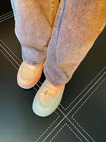 Женская обувь: Кеды натуральная кожа Размеры в наличии : 40 Платформа 4 см, что — 2