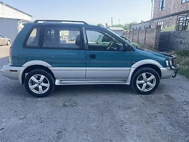 Mitsubishi RVR: 1994 г., 2 л, Автомат, Бензин, Минивэн — 4