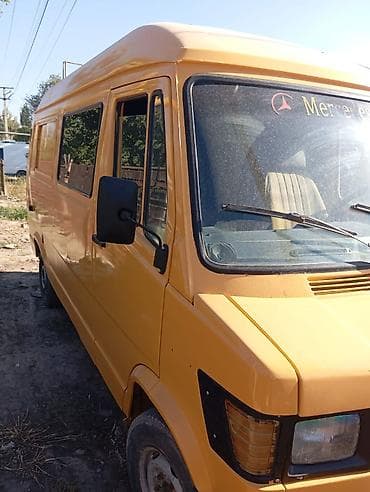 лотка скутер: Mercedes-Benz Спринтер: 1991 г., 2.3 л, Механика, Дизель, Фургон — 2