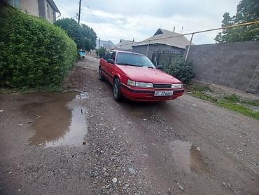 Унаа: Mazda 626: 1989 г., Кол менен иштөөчү, Седан — 3