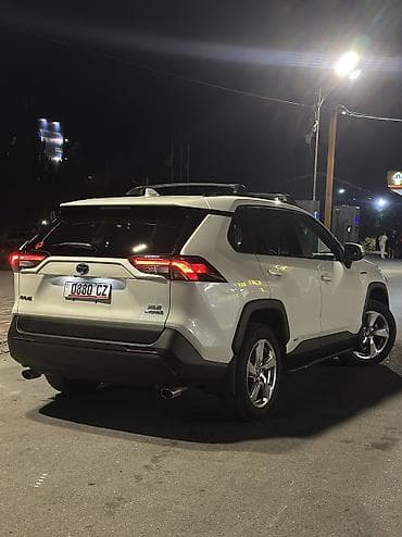 Транспорт: Toyota RAV4: 2021 г., 2.5 л, Гибрид, Кроссовер — 2