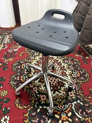 кованая мебель: Парикмахерское оборудование: кресло мастера и мойка для головы Кресло — 7