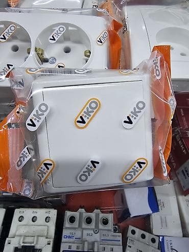 полка црв: Розетка, С заземлением, Viko, Встроенные, 1 гнездо — 3