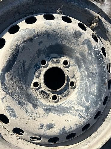 р 15 с: Железные Диски R 16 Комплект, отверстий - 5, Б/у — 6