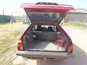 Транспорт: Volkswagen Passat: 1984 г., 1.8 л, Механика, Бензин, Хэтчбэк — 6