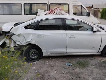 yuan plus: Changan Eado Plus, белый седан, на разбор по запчастям. Основные узлы — 4