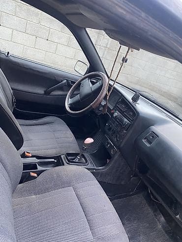 очки на пассат: Volkswagen Passat: 1989 г., Механика, Универсал — 2