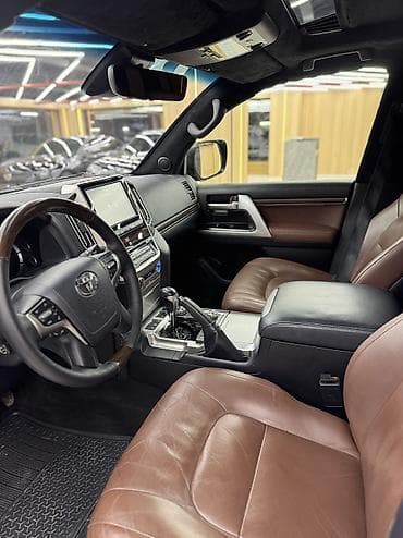 Toyota: Toyota Land Cruiser: 2019 г., 5.7 л, Автомат, Бензин, Внедорожник — 9