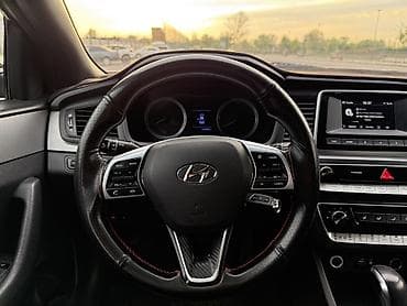 Продажа авто: Hyundai Sonata: 2019 г., 2 л, Автомат, Газ, Седан — 7