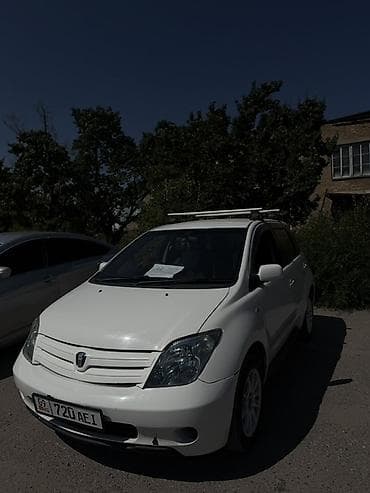 Транспорт: Toyota Ist: 2002 г., 1.5 л, Автомат, Бензин, Хэтчбэк — 2