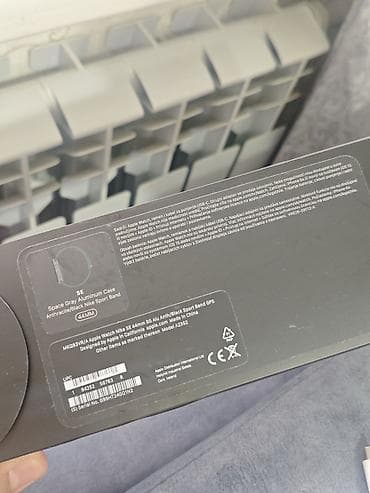 Смарт-часы: Apple Watch Nike (серия SE ), корпус темный, ремешок Nike Sport Band — 5