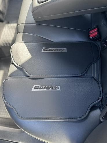 Продаю накладки на заднюю часть передних сидений для Toyota Camry — 1