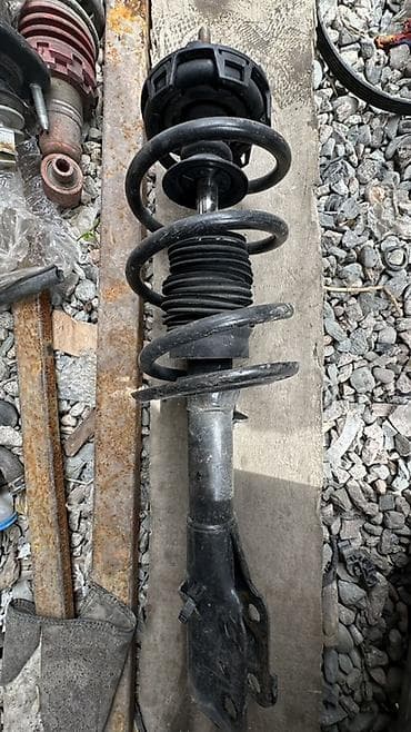 форсунка стойка: Передний амортизатор Toyota — 1