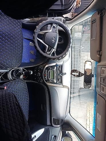 rerode r1: Hyundai Solaris: 2014 г., 1.6 л, Ручные, Бензин, Седан — 8