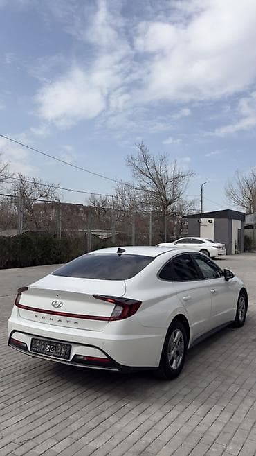 Транспорт: Hyundai Sonata: 2019 г., 2 л, Автомат, Газ, Седан — 6