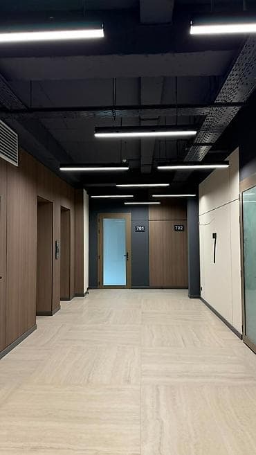 Аренда офисов, 34 м², В бизнес центре, С видом на горы, 1 линия, С системой безопасности — 6