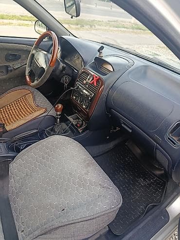 авто каран: Mitsubishi Carisma: 2000 г., 1.6 л, Механика, Бензин, Хэтчбэк — 2