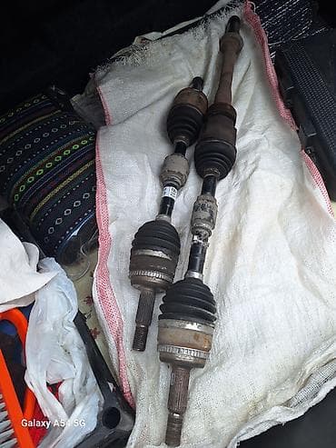 d 4d: Комплект приводных тойота камбри 55 б/у Комплект на фото: четыре — 1