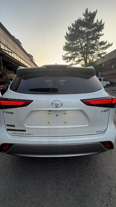 prius plus: Toyota Highlander: 2026 г., 2 л, Бензин, Кроссовер — 6