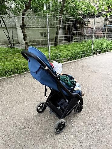 chicco echo: Прогулочная коляска New Lux (голубая) состояние новое ! В комплекте — 5